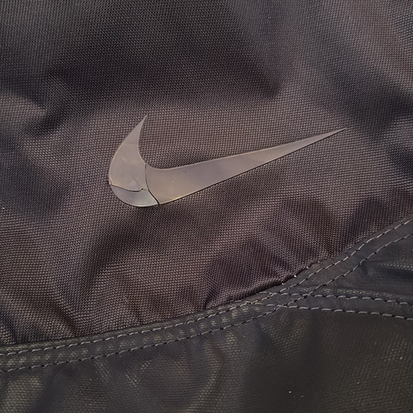 Nike Gym Bag! - Picture 6 of 12